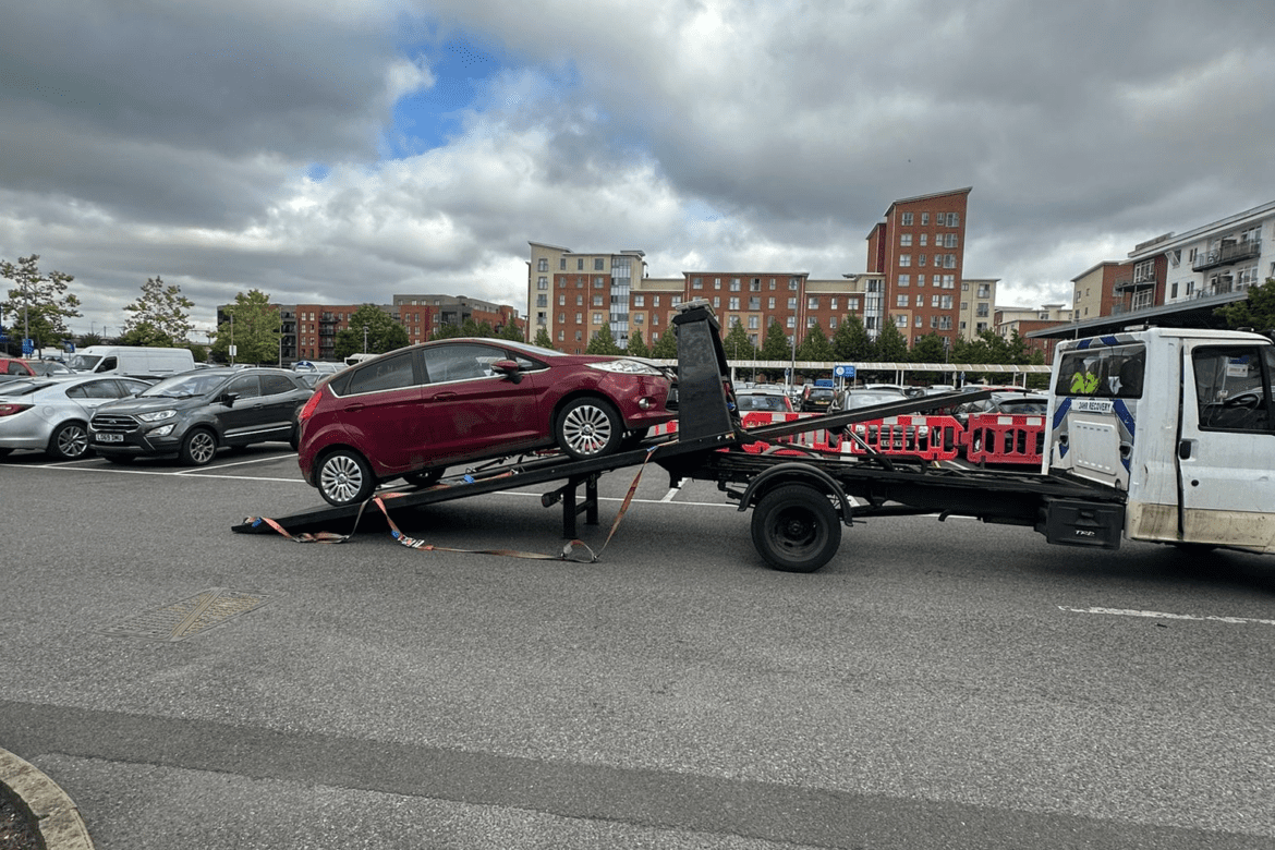 Efficient Car Recovery Services in Calcot and Tilehurst